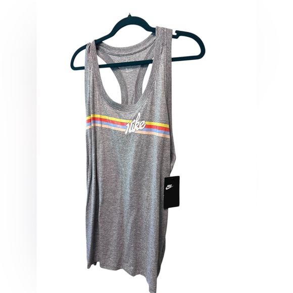 Nike Tops - NWT Nike Heather Gray Tank